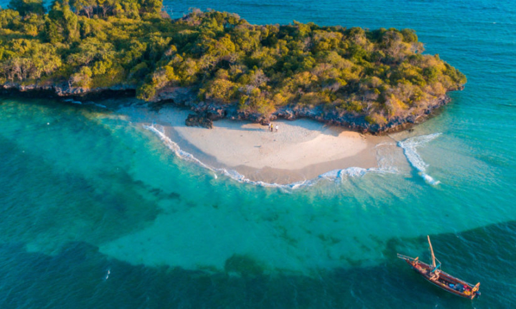 15 Days Tanzania Wildlife & Zanzibar Beach Holiday Package